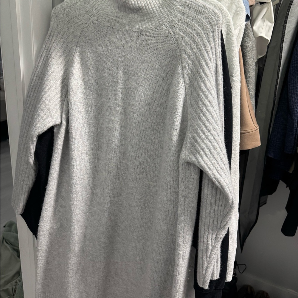 Zara Gray and Black Long Sleeve Dress